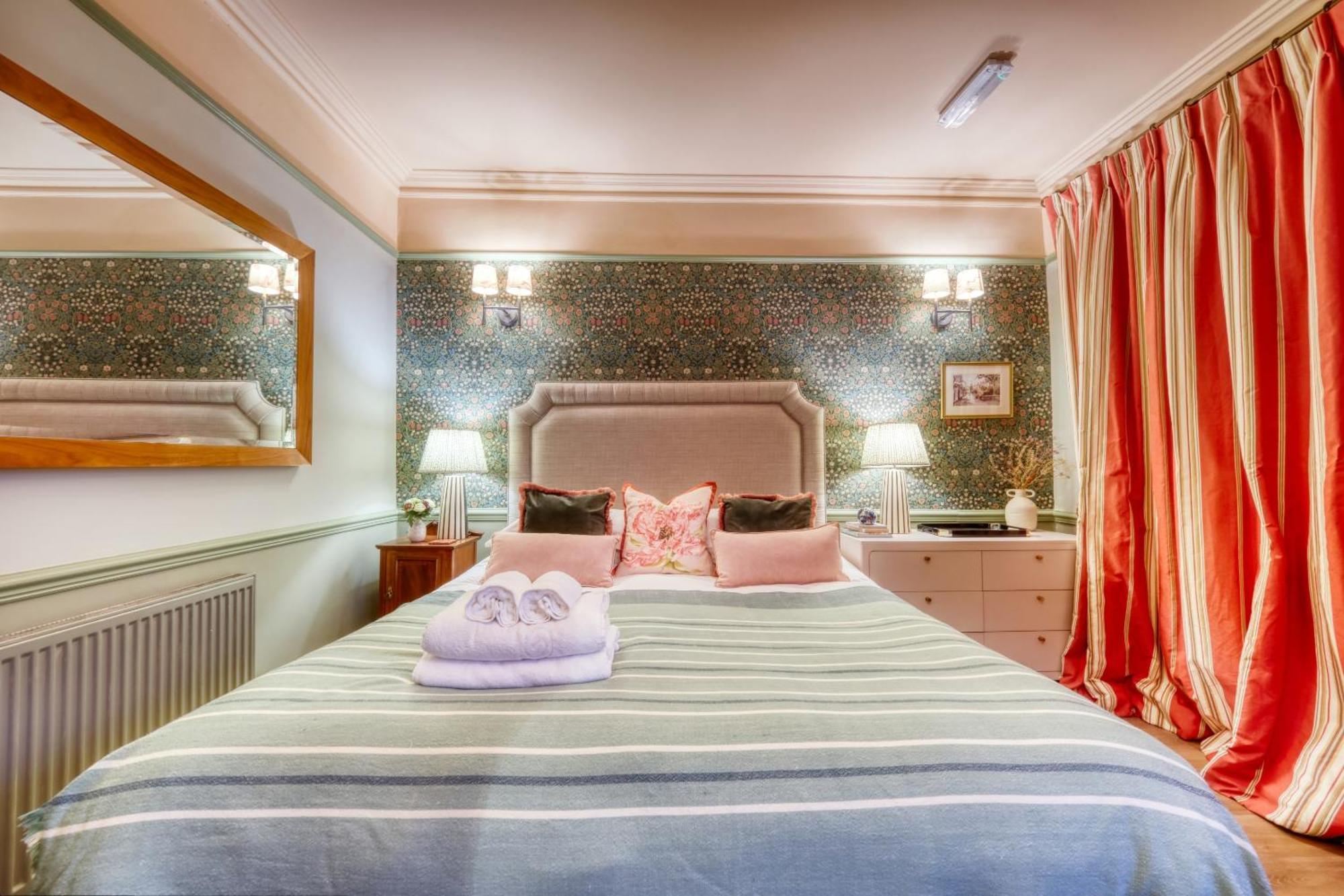 Hotel The Bluebell à Bath Extérieur photo